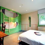 Spacious In En Ardenne