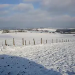 Villa Spacious In En Ardenne