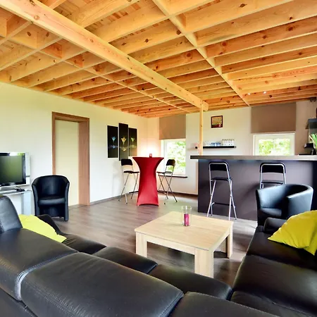 Spacious In En Ardenne Villa