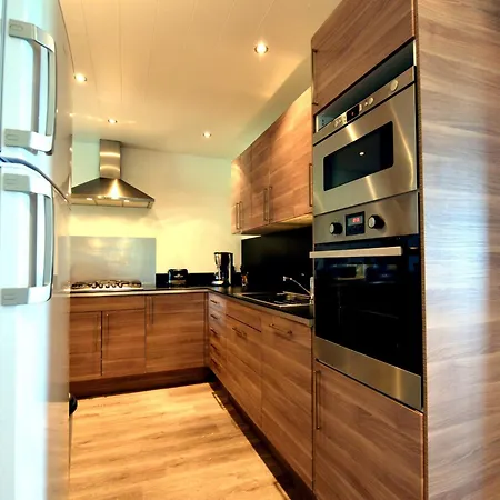 Βίλα Spacious In En Ardenne La-Roche-en-Ardenne