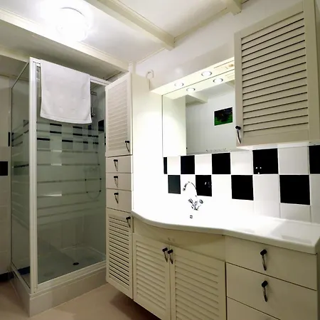 Spacious In En Ardenne * Ла-Рош-ан-Арден