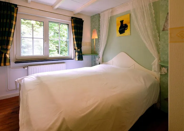 Spacious In En Ardenne לה רושה - אן - ארדן