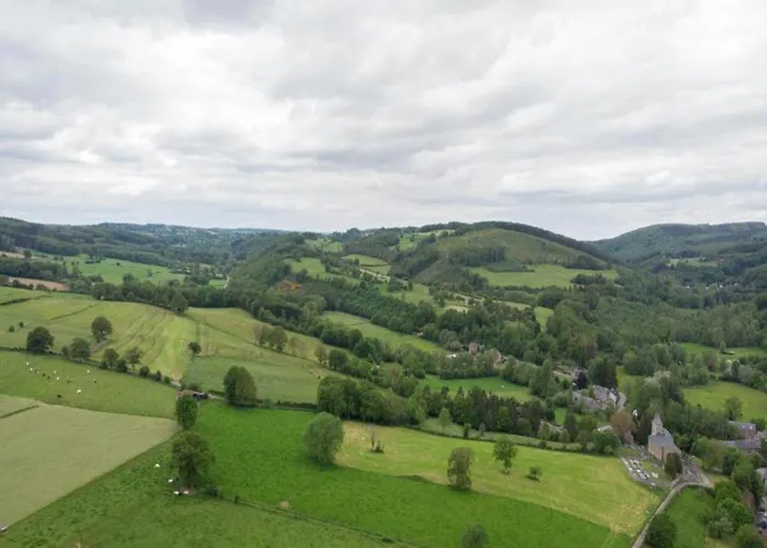 וילה Spacious In En Ardenne *